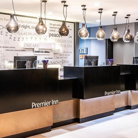 Premier Inn Braunschweig City Centre Екстериор снимка